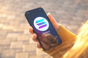 SOL Price Rises 3% as Robinhood Introduces Solana Crypto Transfers
