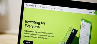 Robinhood set to test a digital wallet app as users demand for it