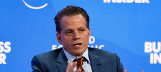 SkyBridge Buys Bitcoin Dip as Goldman Cuts Spot ETF Exposure