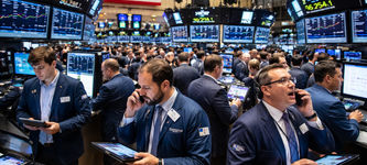 Top 3 Reasons the S&P 500, Nasdaq 100, and Dow Jones are Falling Today