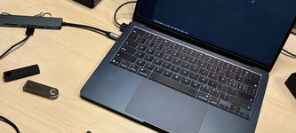 Cybersecurity Expert Flags Malicious Ledger Clone Targeting Crypto Holders