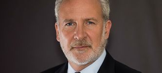 Bitcoin Could Crash Below $20K if $50K Support Breaks, Peter Schiff Warns