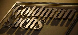 Goldman Cuts 2026 Gold Target to $4,900 as Fed Rate-Cut Hopes Fade