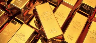 Unbanked in India flocking to gold, driving up price