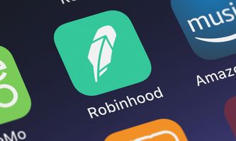 Robinhood Stock Giant Wedge Points to a Surge Ahead of Earnings