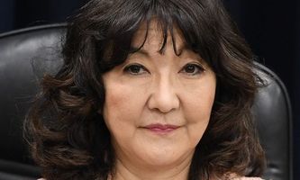 Japan’s Finance Minister Backs Crypto Integration on Stock Exchanges