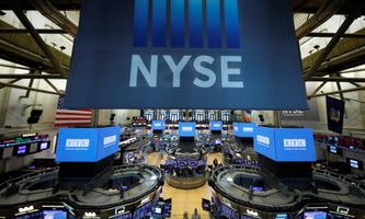 Here’s Why the SPY and VOO ETF Stocks May Crash as Tom Lee Predicts