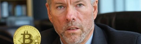 Is it Safe to Buy the Oversold MSTR Stock Dip?