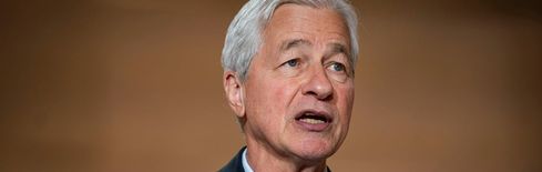 Jamie Dimon Backs Blockchain but Rejects Bitcoin: Here’s Why