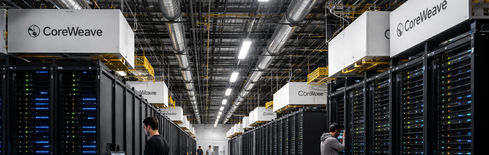 CoreWeave stock: CRWV Forms Risky Patterns as Short Interest and CapEx Jump