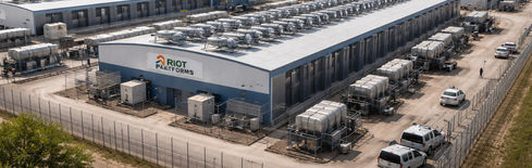 Riot Stock Price: Diamond Reversal Forms as Pivot to AI Continues