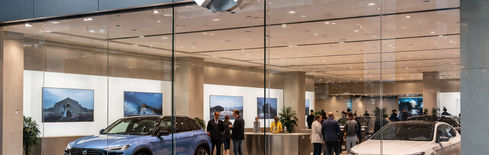 Nio Stock Price Eyes Parabolic Jump as China EV Exports Hit Record