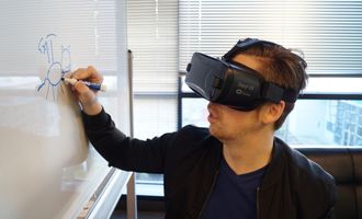 Incredible ways virtual reality could change modern business