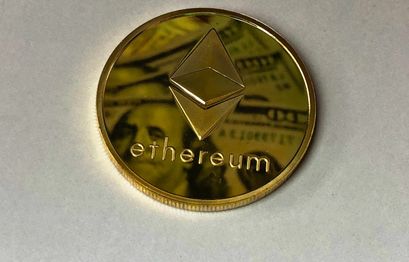 Mirror blogging platform is now open to users with ethereum wallet
