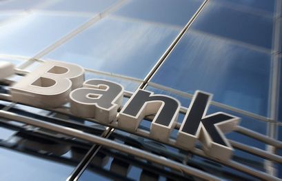 Community banks urged to crowdfund