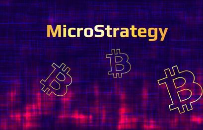 Saylor Sells MicroStrategy Shares for $216M, Buys Bitcoin 