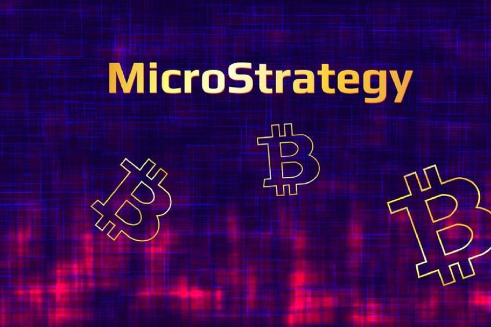 Microstrategy (MSTR) Stock Price Braces for 3 Key Catalysts