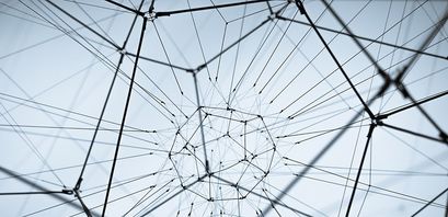 Using the internet to make things free